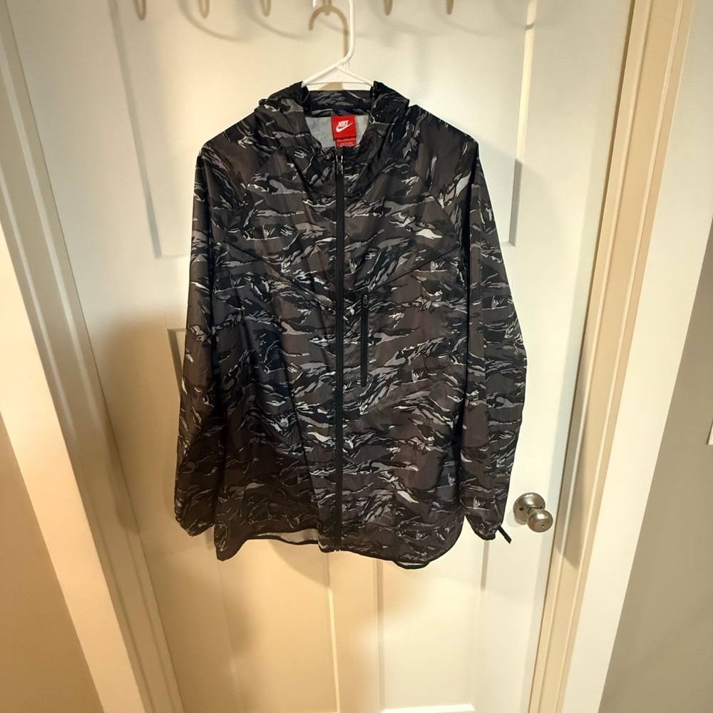 Nike Women's Camouflage Utility Jacket